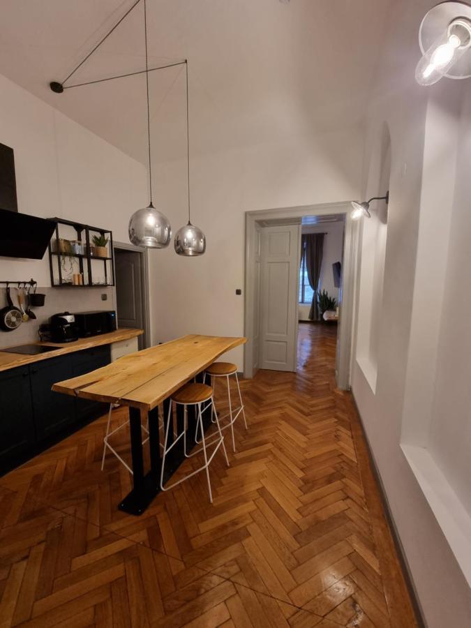 Apartmán Cuba Brašov Exteriér fotografie