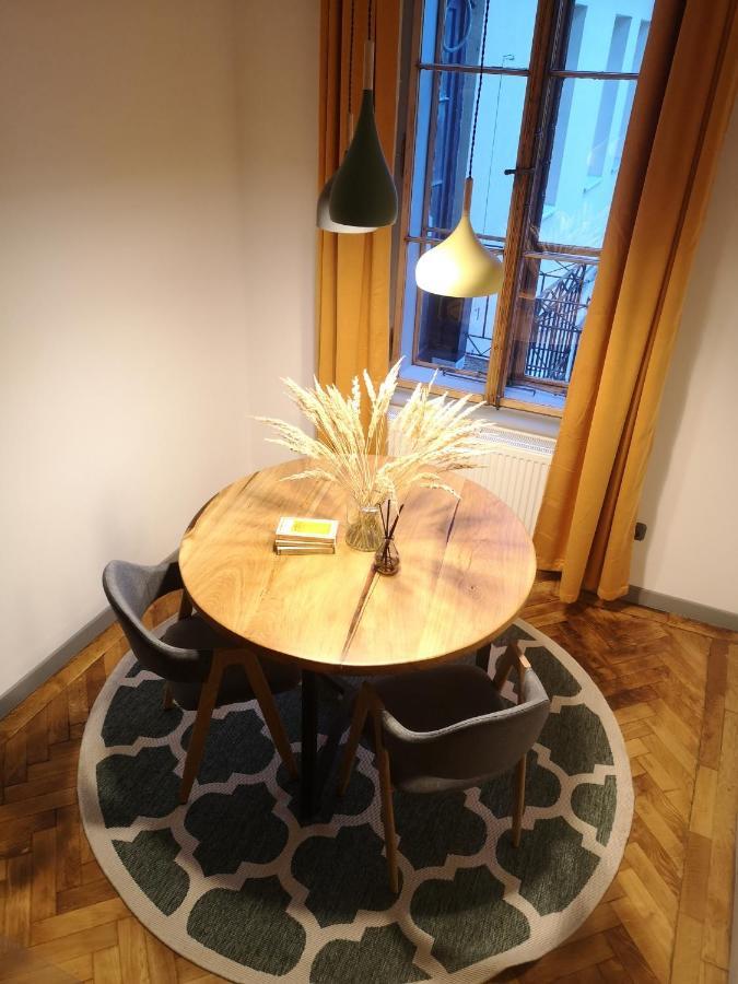 Apartmán Cuba Brašov Exteriér fotografie